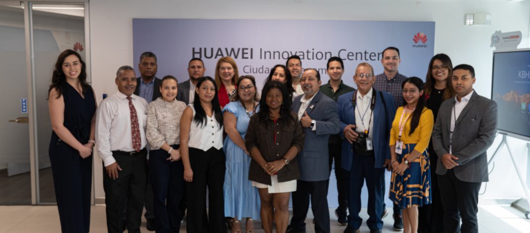 Huawei Presentó el ecosistema de Aulas escolares y Oficinas inteligentes con IdeaHub Series