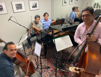 Violonchelista panameño, Isaac Casal, lanza su segundo álbum de Ensemblast “Templar de los tambores”