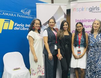 Hyatt Regency Panamá City inspira a jóvenes en la Feria del Libro junto a la Fundación Inspiring Girls Panamá