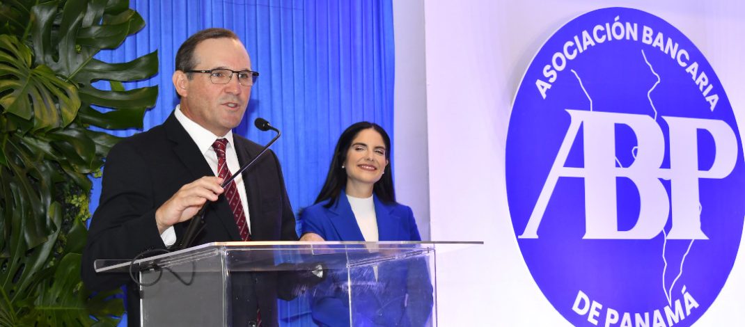Toma de Posesión de Nueva Junta Directiva 2025-2027