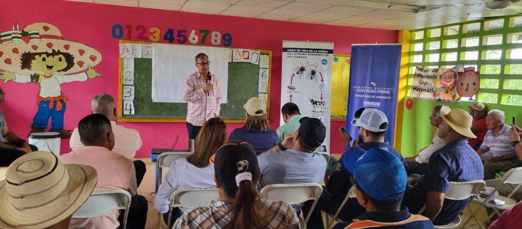 Diálogo comunitario para la coexistencia con la vida silvestre en Colón