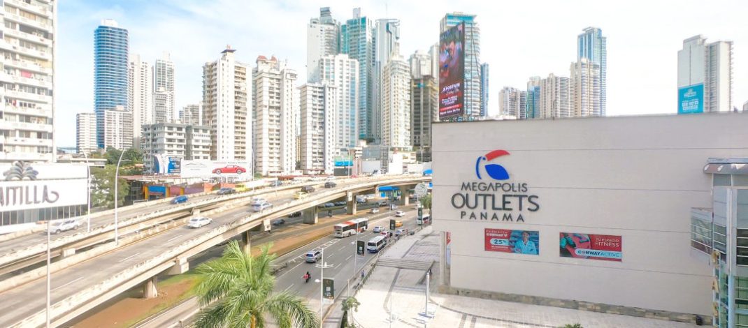 Megapolis Outlets: Innovación y Diversión para Todos