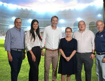 Grupo Silaba inicia la celebración de sus 35 años junto a Thomas Christiansen