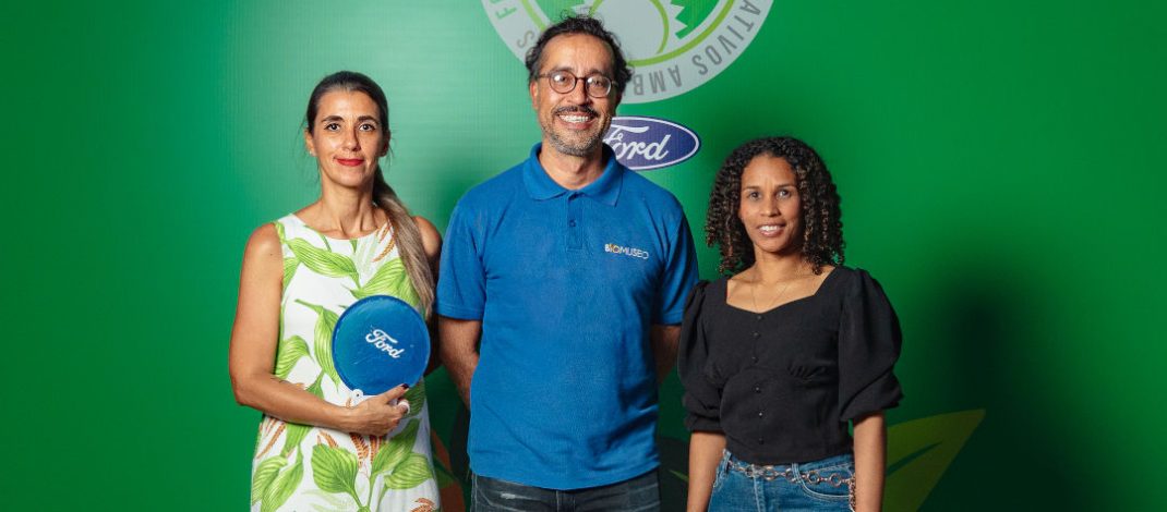 Noche en el Biomuseo celebra una nueva edición con apoyo de Ford