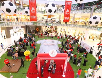 ALTAPLAZA MALL CELEBRA EL ORGULLO MUNDIALISTA CON UNA CAMISETA GIGANTE EN APOYO A LA SELE