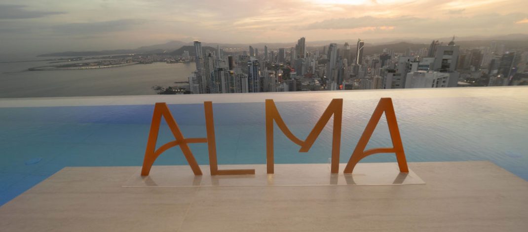JW Marriott Panama inaugura ALMA, el nuevo sky bar más exclusivo de la ciudad