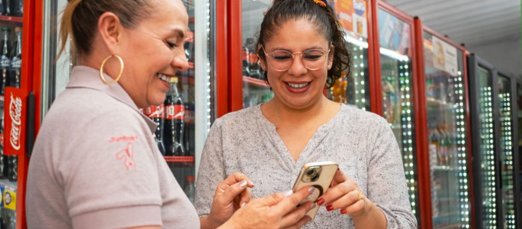 COCA-COLA FEMSA PANAMÁ IMPULSA EL EMPRENDIMIENTO Y LIDERAZGO FEMENINO