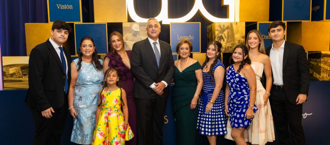 UDG celebra 20 años de trayectoria, crecimiento y compromiso con Panamá