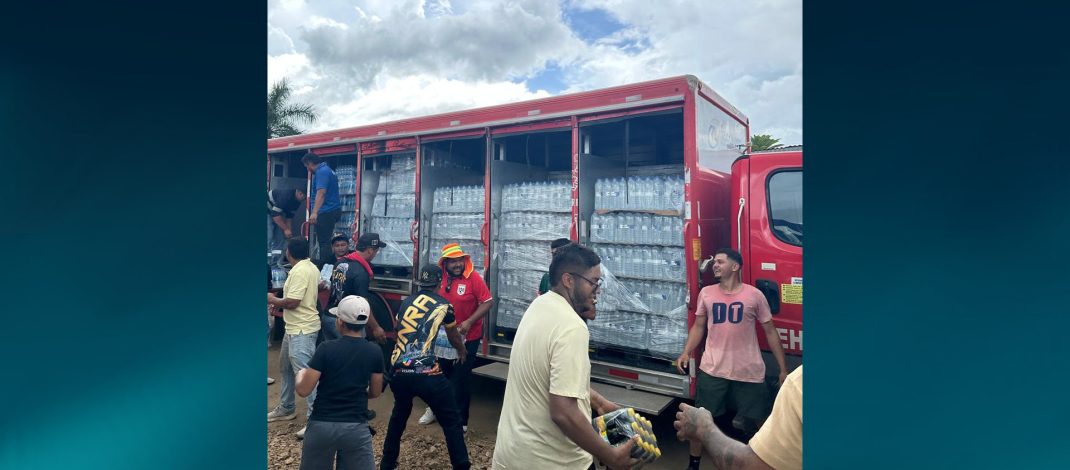 Cervecería Nacional apoya con un millón de botellas de agua tras el sismo
